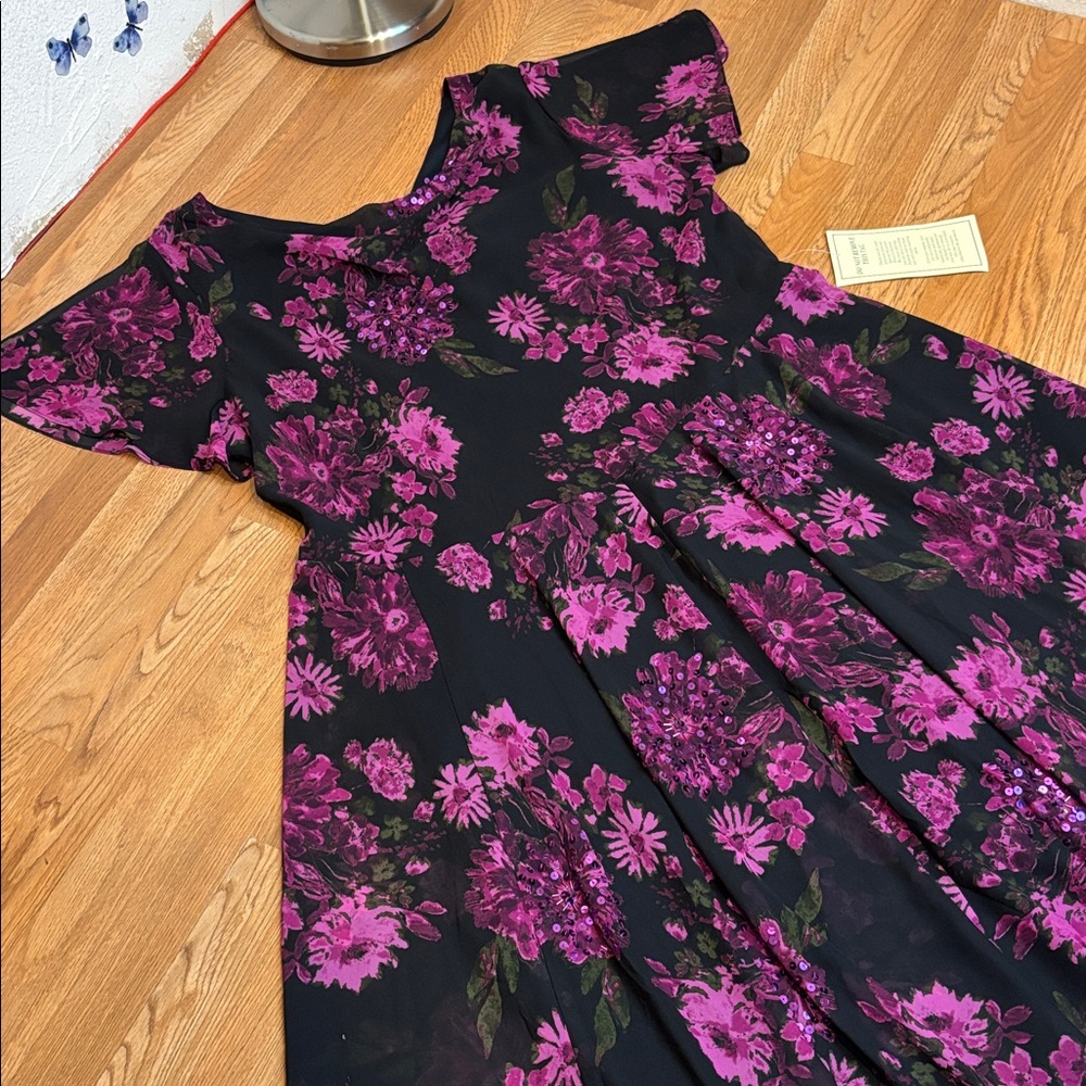NWDT Roaman’s black and magenta pink floral asymmetrical maxi dress. Size 28W.